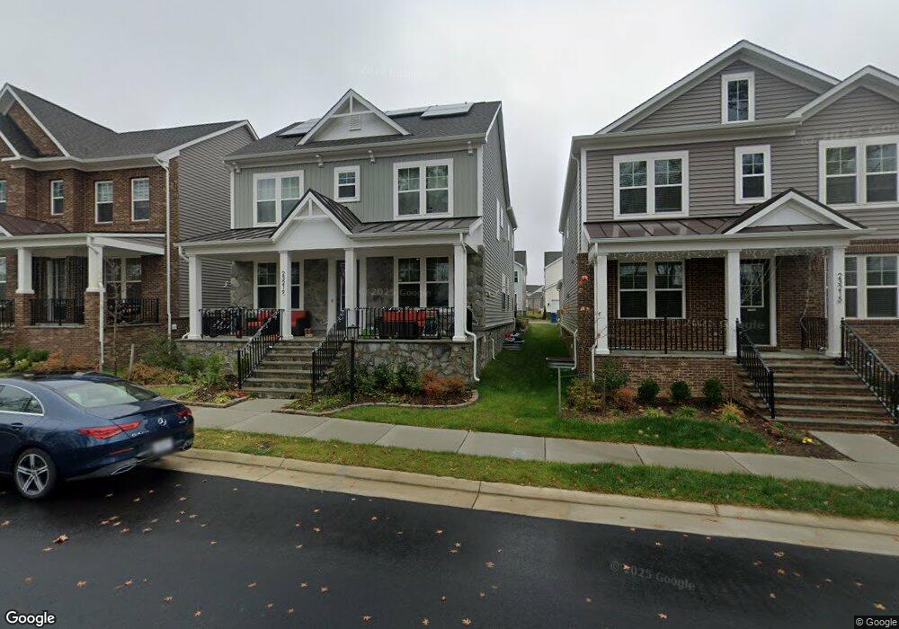 23219 Glenwood Heights Cir, Brambleton, VA 20148 - photo 1