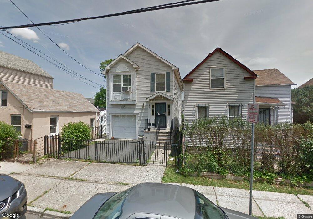 32 Holland St unit 2, Newark, NJ 07103 - photo 1