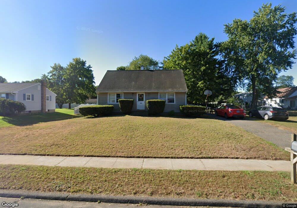 18 Windmill Rd, Enfield, CT 06082 - photo 1