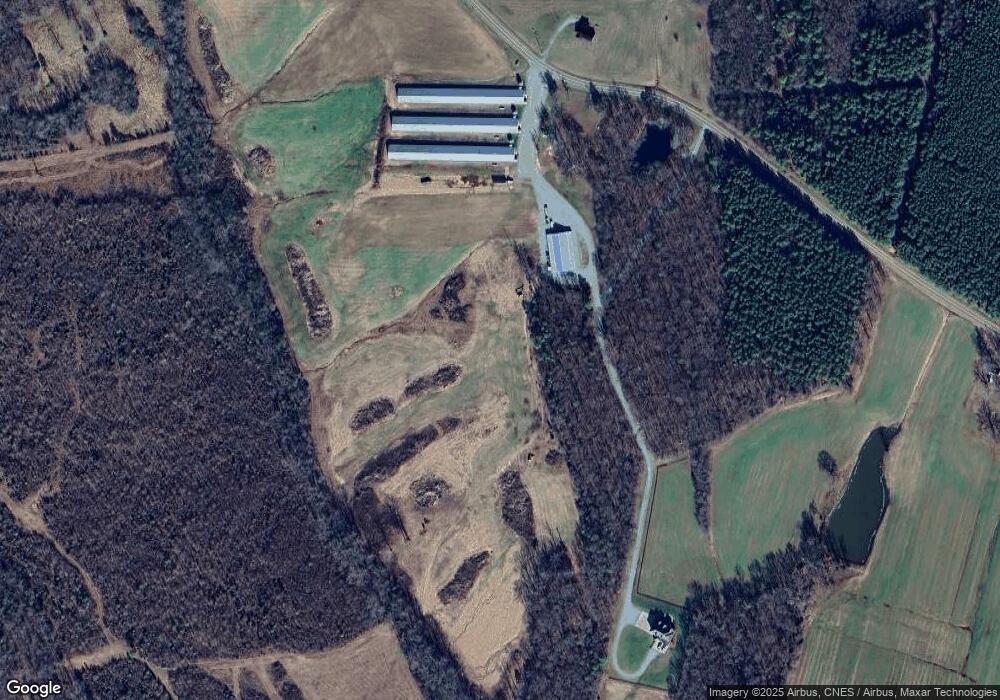 910 Herb Beavers Rd, Siler City, NC 27344 - photo 1