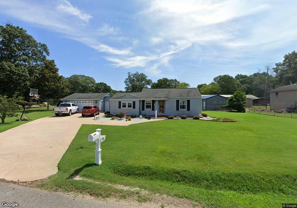 411 S Elm St, Pendleton, SC 29670 - photo 1