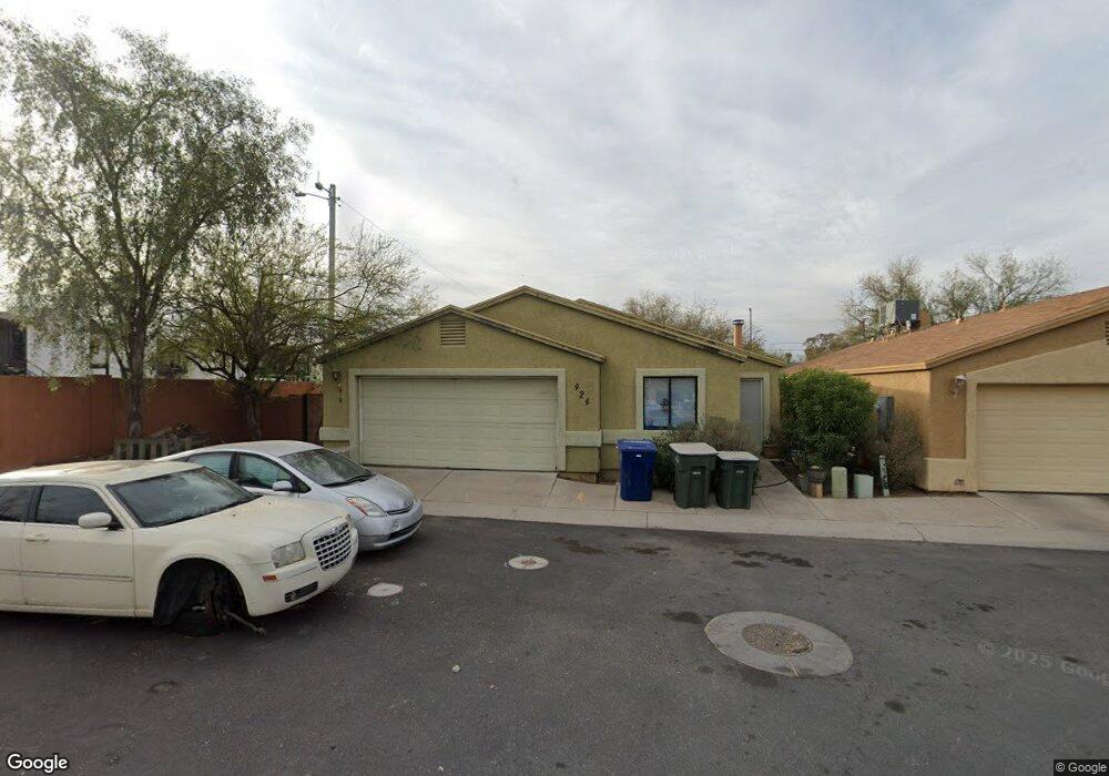 424 E Geronimo Bluff Loop, Tucson, AZ 85705 - photo 1