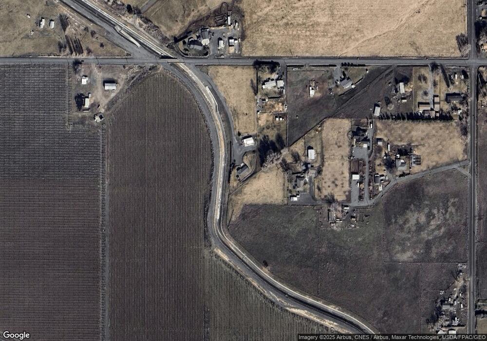 760 Deeringhoff Rd, Moxee, WA 98936 - photo 1