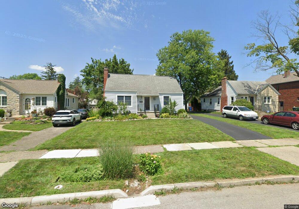 598 Richards Rd, Columbus, OH 43214 - photo 1