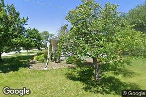320 E 2nd Ave, Lisbon, IA 52253