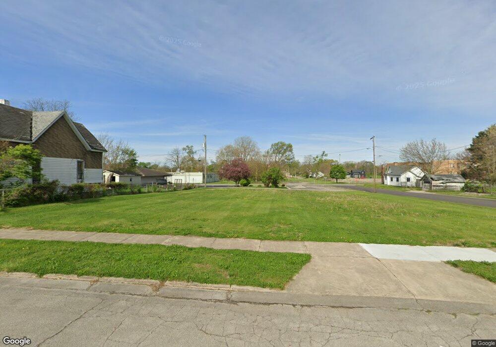 2009 Hendricks St, Anderson, IN 46016 - photo 1