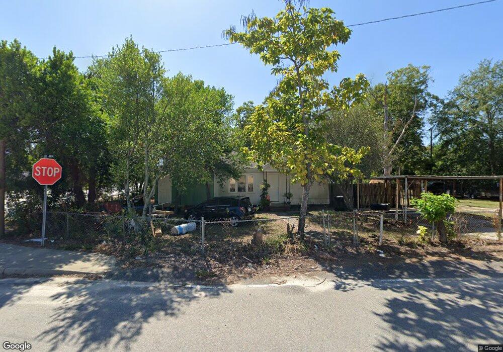 724 Shirley St, West Columbia, SC 29169 - photo 1