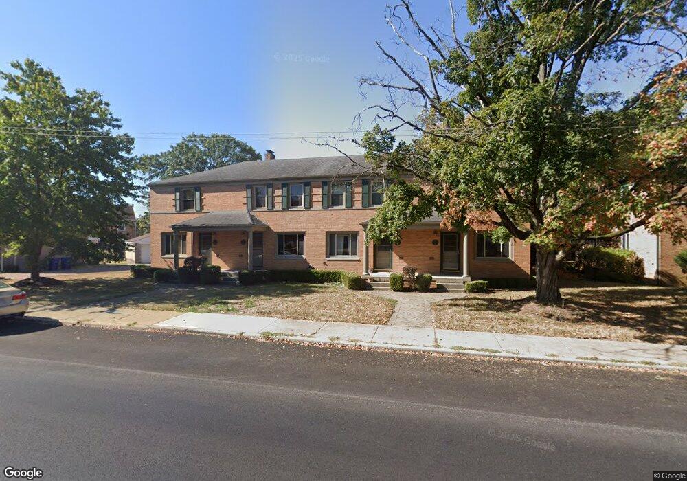 75 E Henderson Rd unit B, Columbus, OH 43214 - photo 1