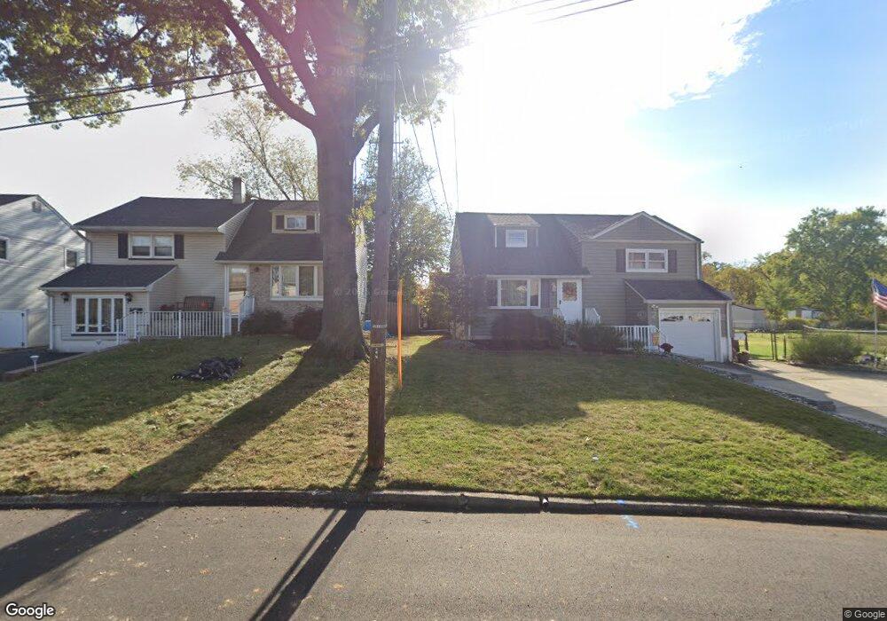 5 Brookside Ct, Colonia, NJ 07067 - photo 1