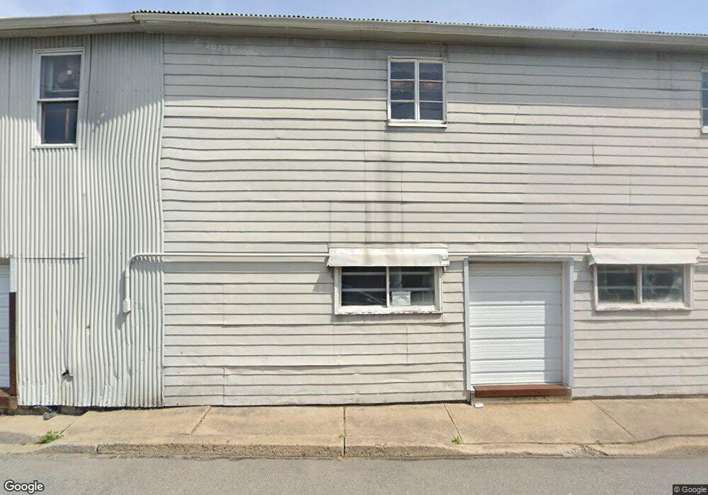 539 W Sperling St, Wyoming, PA 18644 - photo 1