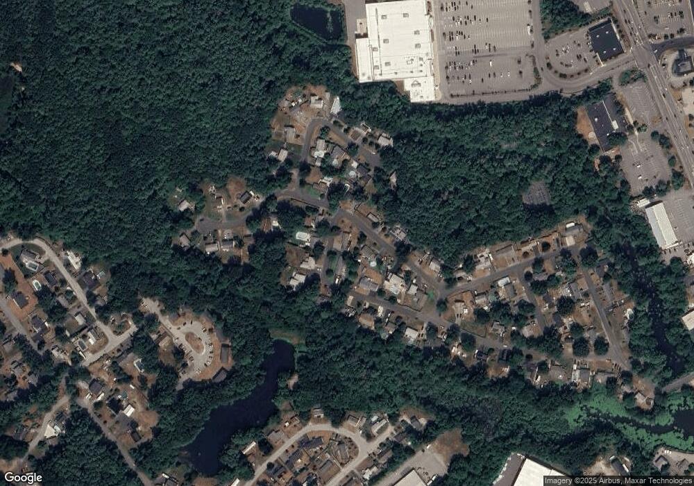 17 Ayer Cir, Seabrook, NH 03874 - photo 1