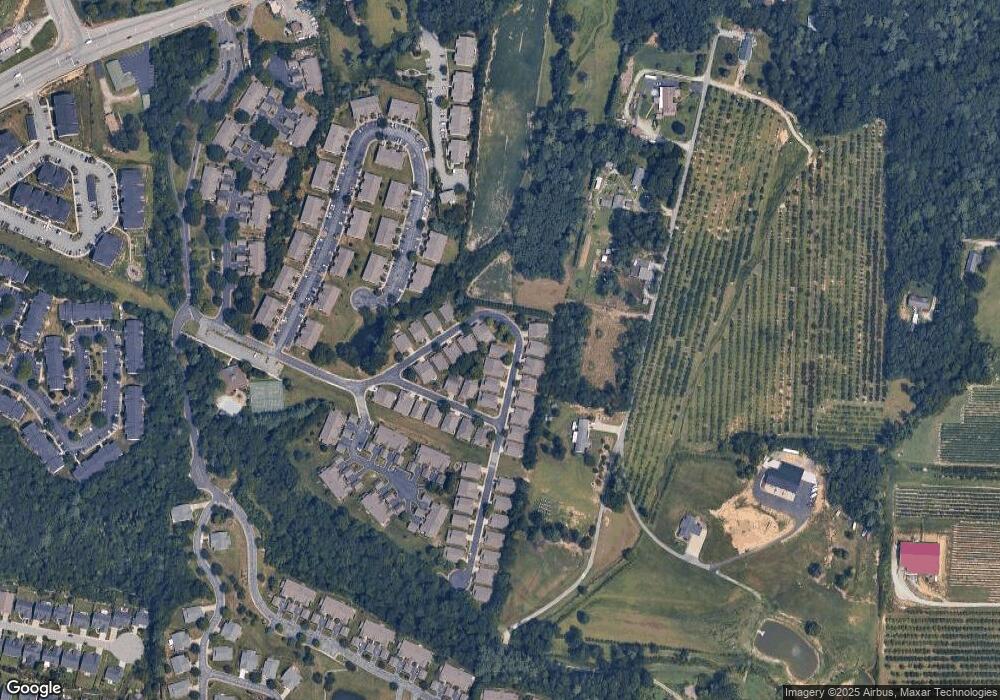 21 Gray Wolf Ln, Hendersonville, NC 28792 - photo 1