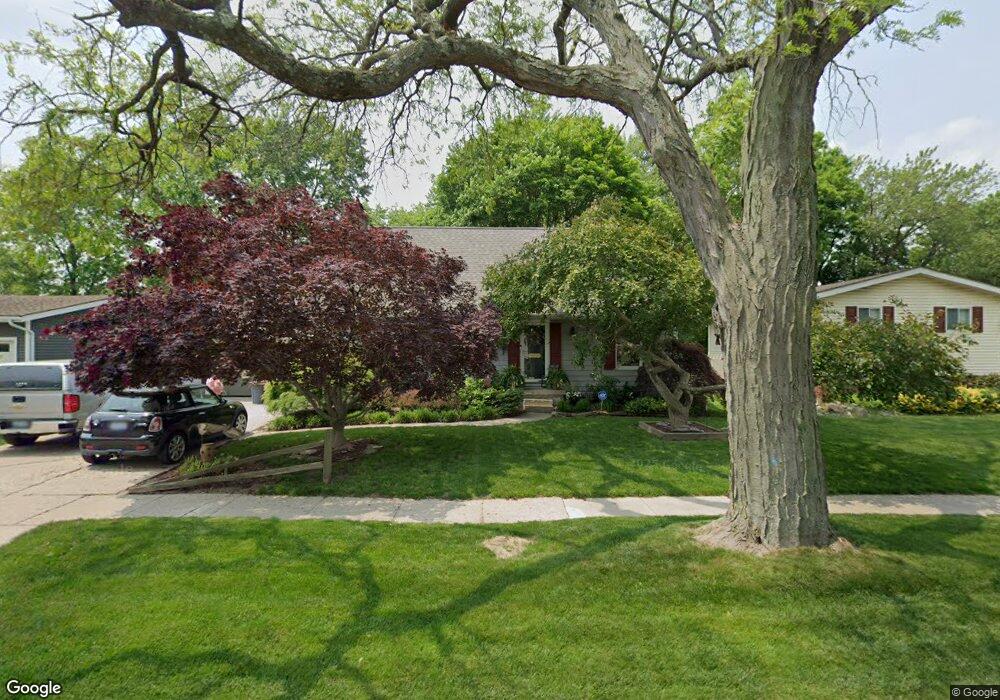 417 Chestnut St, Flushing, MI 48433 - photo 1