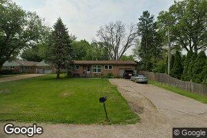 403 Valley View Dr, Silvis, IL 61282