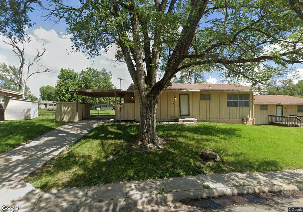 7128 SW Timberway Dr, Topeka, KS 66619 - photo 1