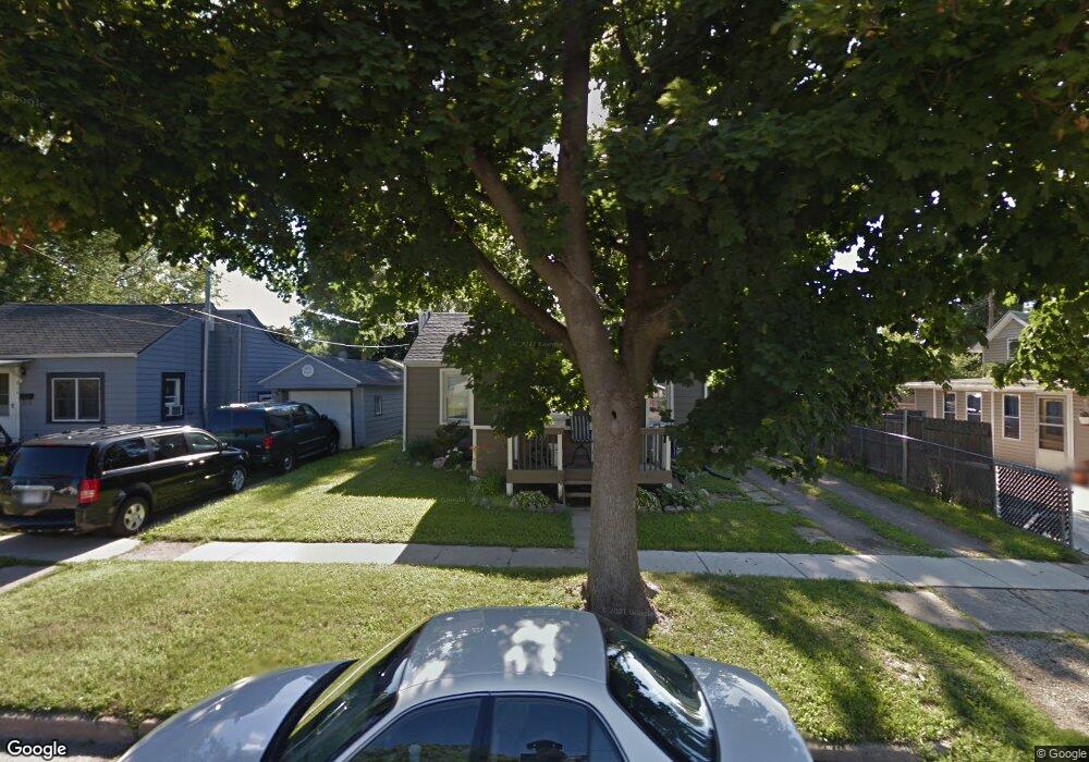 814 Caton Ave, Adrian, MI 49221 - photo 1