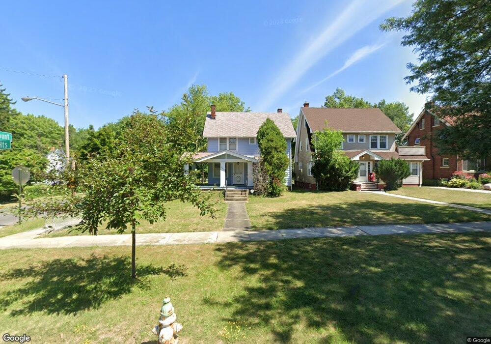 3425 Euclid Heights Blvd, Cleveland, OH 44118 - photo 1