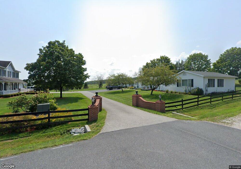 195 Windbriar Ln unit 12, Gettysburg, PA 17325 - photo 1