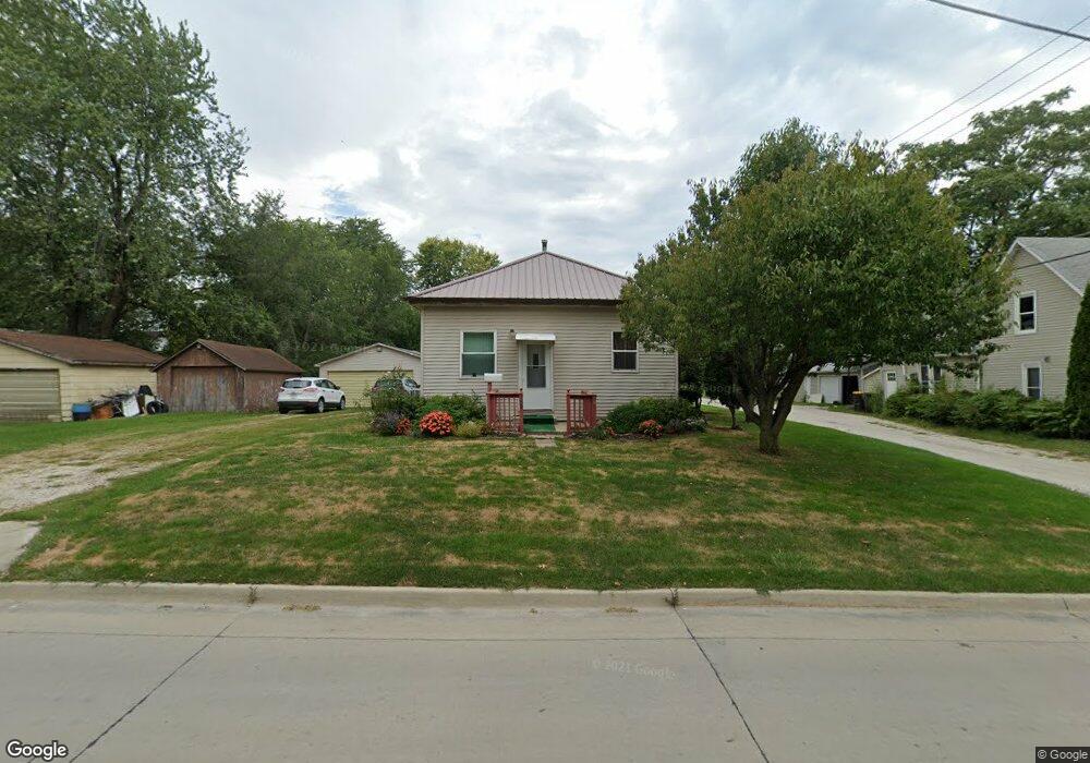 318 S Kossuth St, Osceola, IA 50213 - photo 1