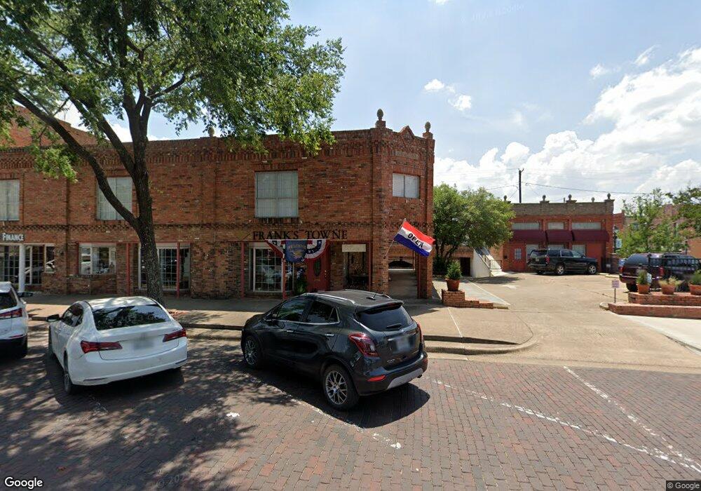 113 NW Main St unit 113, Ennis, TX 75119 - photo 1