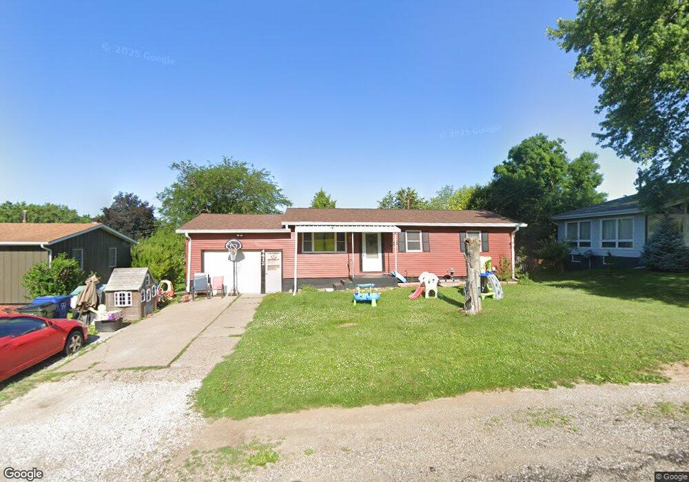 4412 N Hancock Ave, Davenport, IA 52806 - photo 1