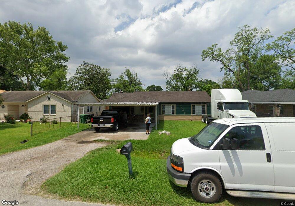 7601 W Knoll St, Houston, TX 77028 - photo 1