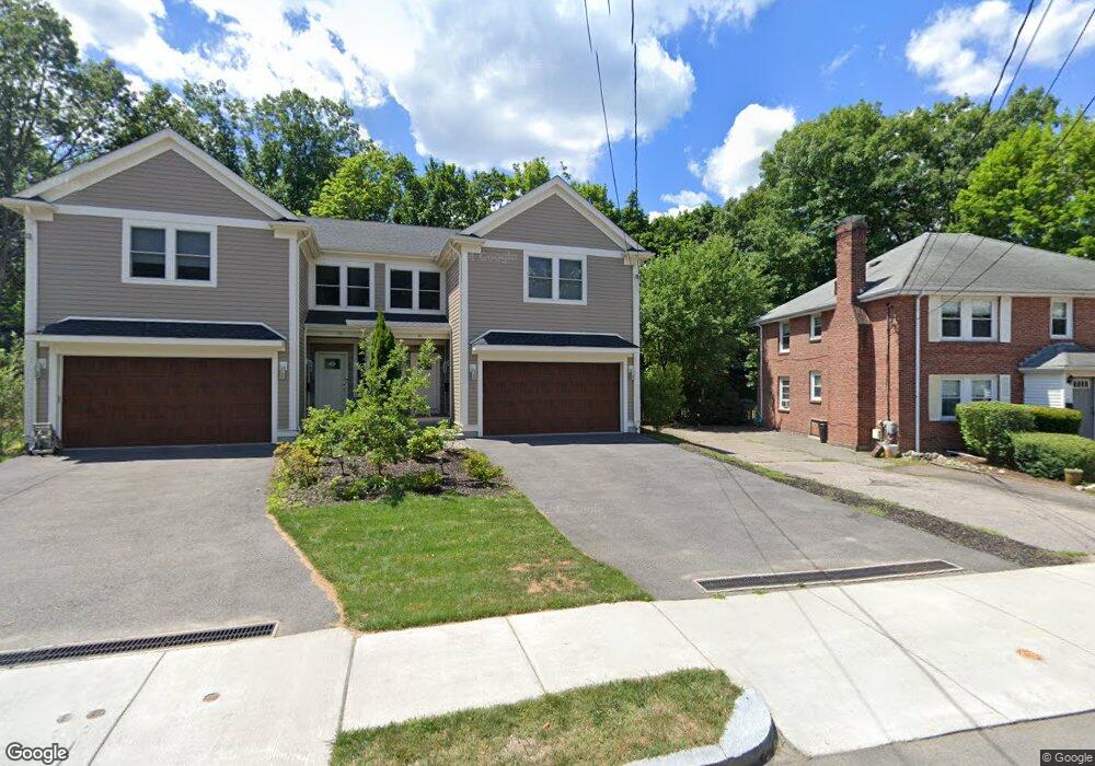 33 Westchester Rd unit 1, Newton, MA 02458 - photo 1