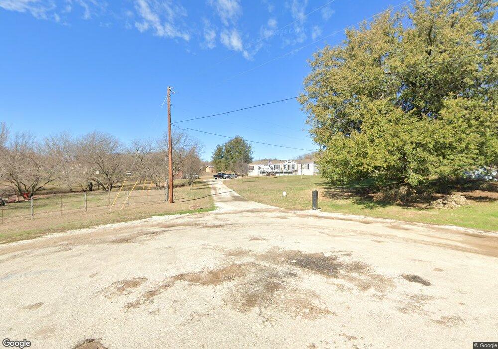 118 Couch Ct, Springtown, TX 76082 - photo 1