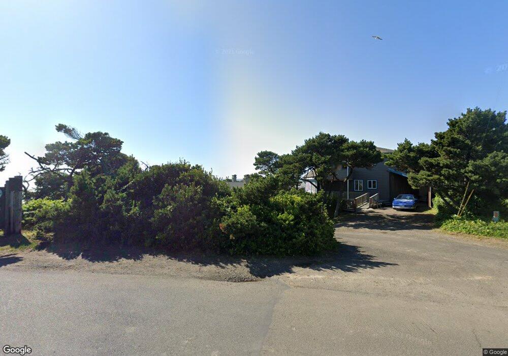 1150 SW Mark St, Newport, OR 97365 - photo 1