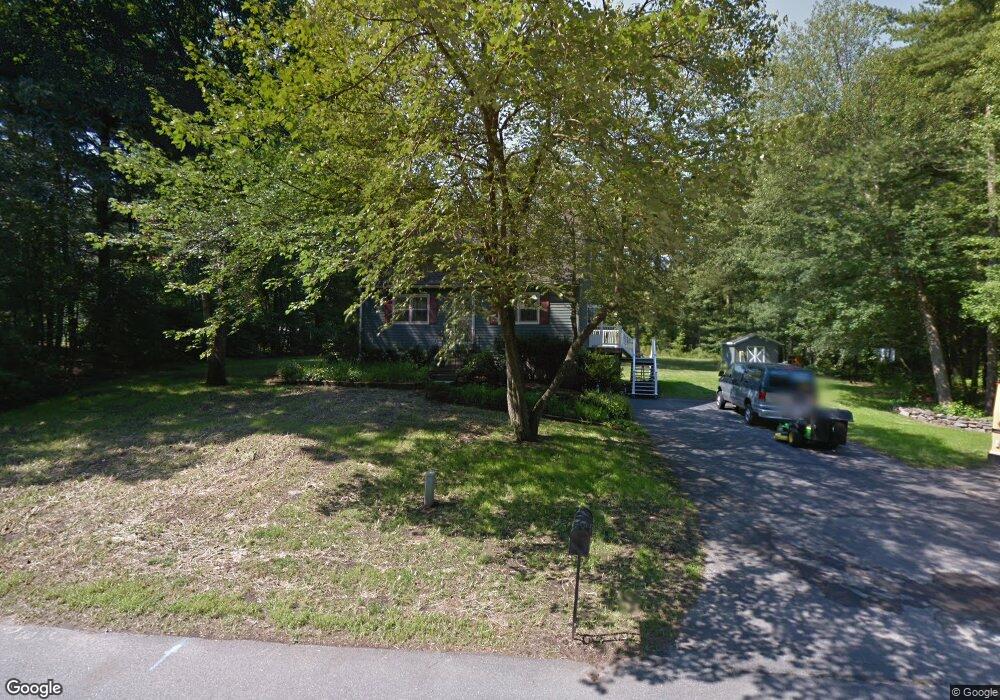 5 Iroquois Cir, Londonderry, NH 03053 - photo 1