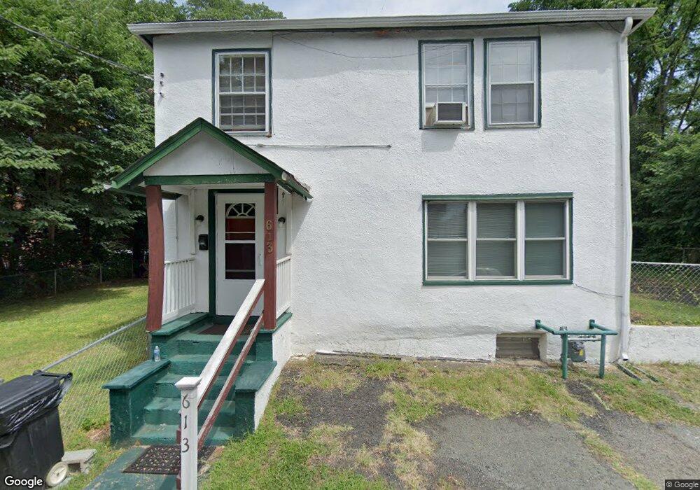 613 Delevan St, Charlottesville, VA 22903 - photo 1