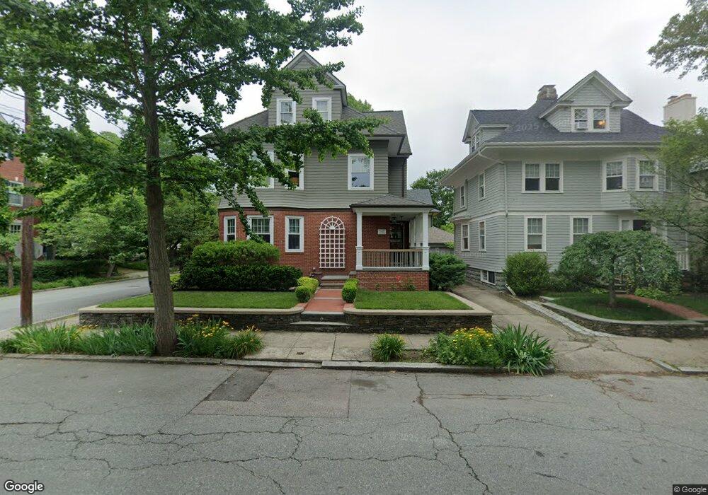 331 Wayland Ave, Providence, RI 02906 - photo 1