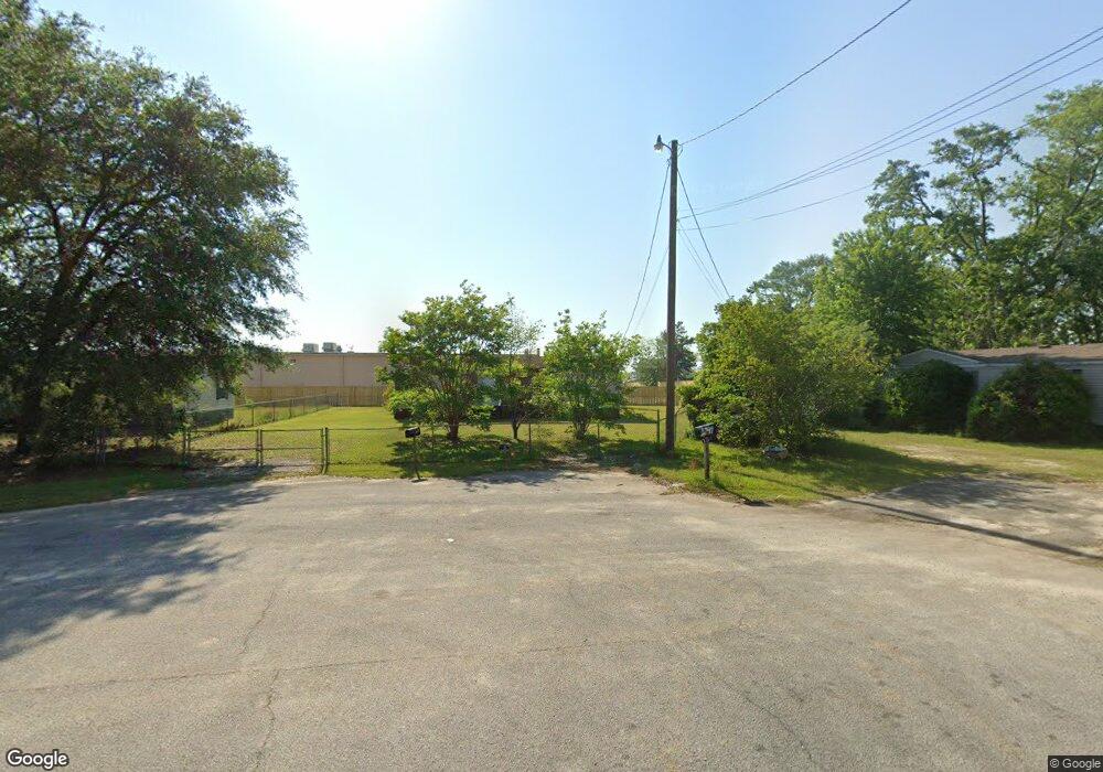 1343 Edgewood Ave, Douglas, GA 31533 - photo 1