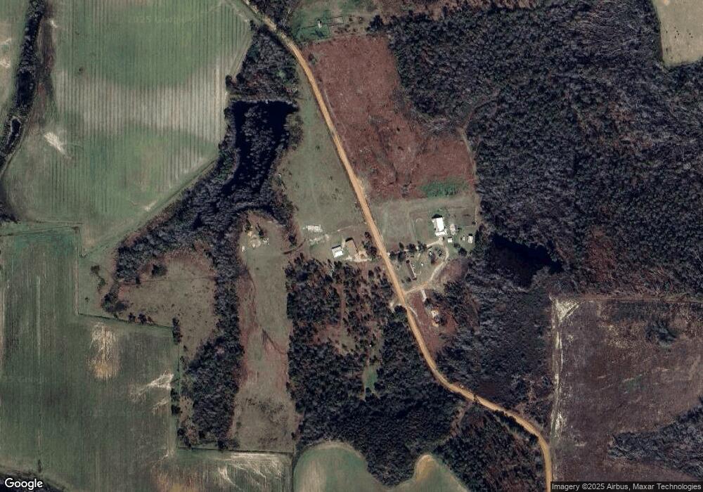 592 Reedy Creek Rd, Douglas, GA 31535 - photo 1