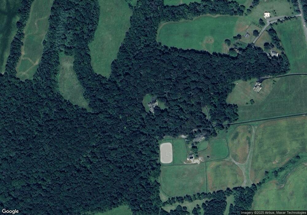 19377 Silcott Springs Rd, Purcellville, VA 20132 - photo 1