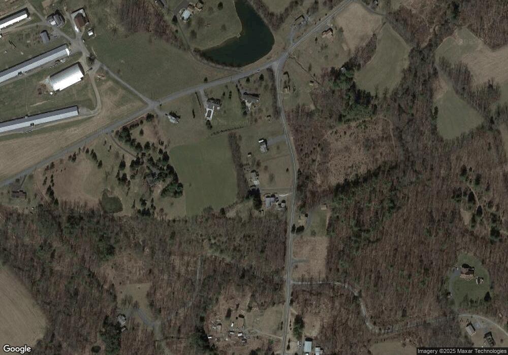 1850 Jericho Rd, New Bloomfield, PA 17068 - photo 1