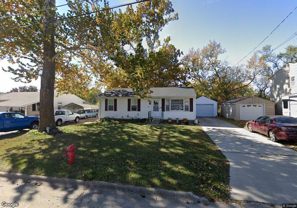 607 E 14th St N, Newton, IA 50208 - photo 1