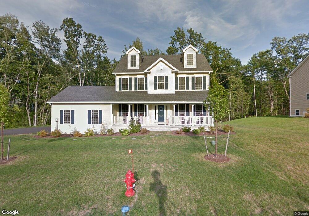 39 Grapevine Rd, Bedford, NH 03110 - photo 1