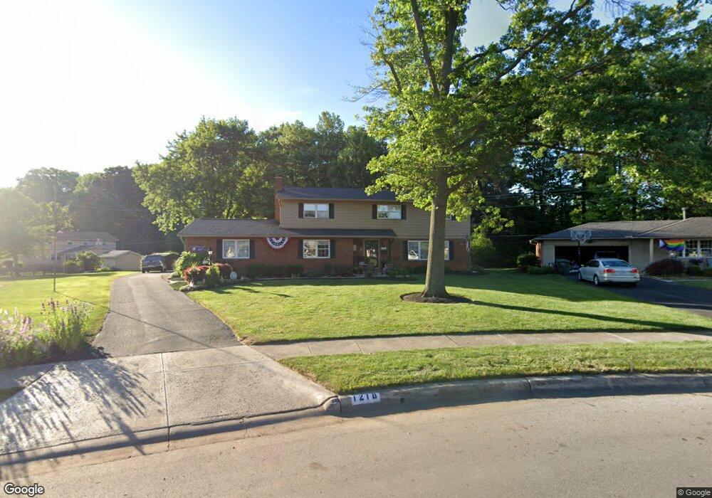 1218 Fahlander Dr N, Columbus, OH 43229 - photo 1