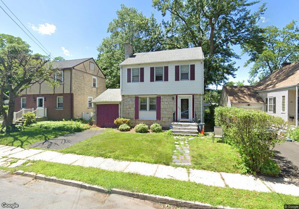 7 Raymond Terrace, Maplewood, NJ 07040 - photo 1