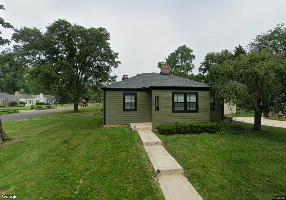 4487 Sharon Ave, Columbus, OH 43214 - photo 1