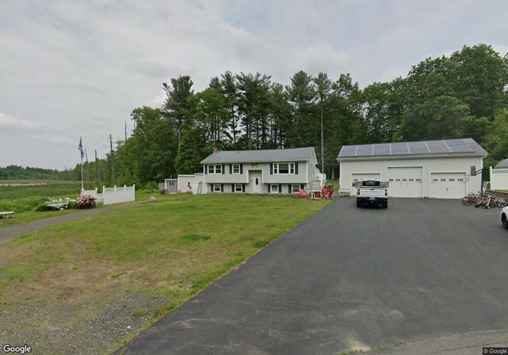 27 Cranberry Ln, Litchfield, NH 03052 - photo 1