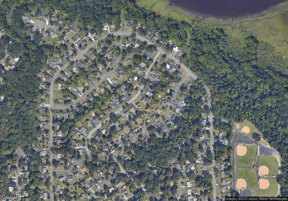 419 Hemlock Ln, Mount Laurel, NJ 08054 - photo 1