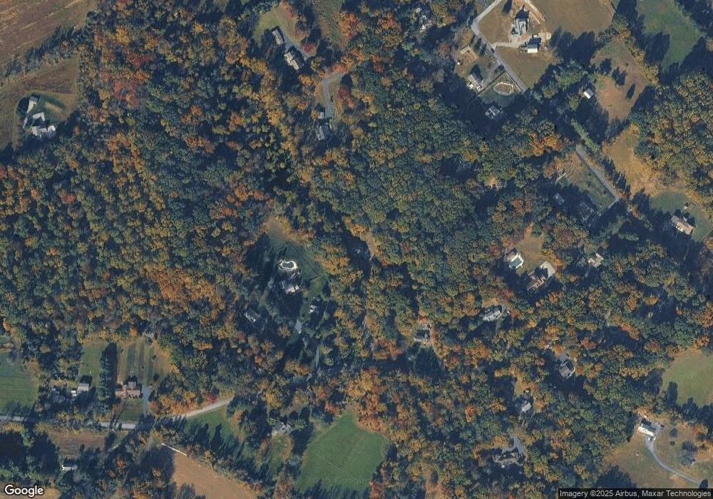 811 Cadmus Rd, Pottstown, PA 19465 - photo 1