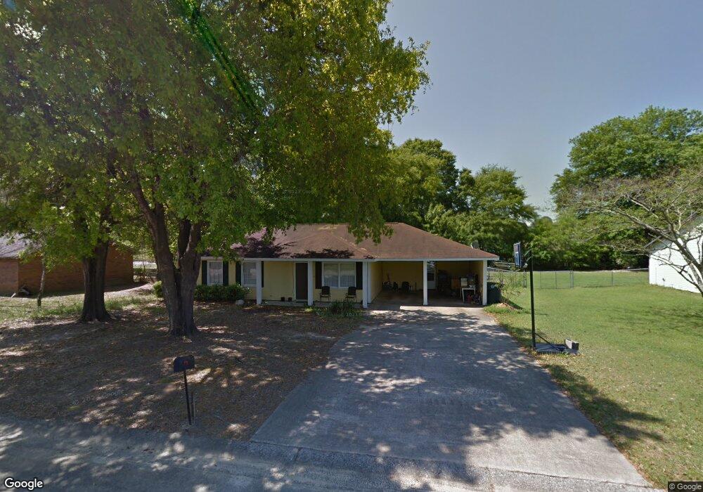 1310 Jeffry Dr, Dublin, GA 31021 - photo 1