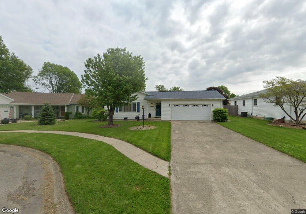 1108 N 32nd St, Mattoon, IL 61938 - photo 1