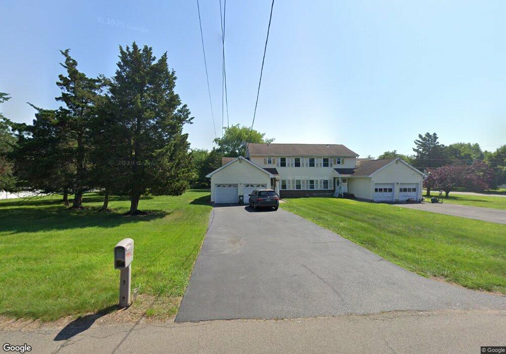 15A Delar Pkwy unit A, Franklin Park, NJ 08823 - photo 1