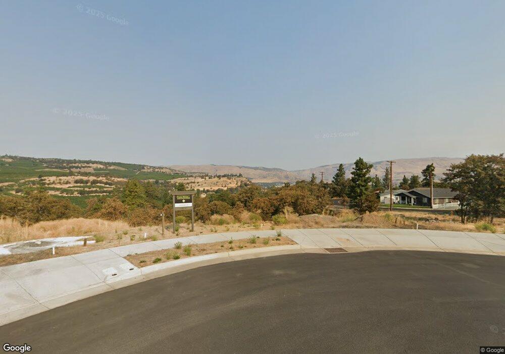 445 W 21st St, Thedalles, OR 97058 - photo 1