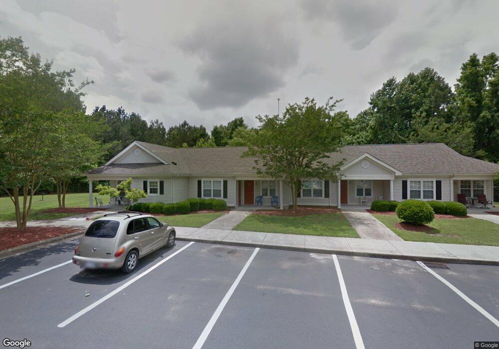 208 Commons Cir, Williamston, NC 27892 - photo 1