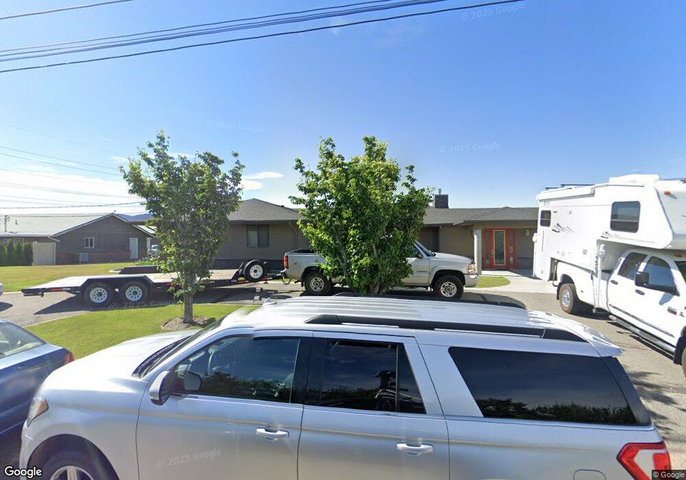 2480 4th St SE, East Wenatchee, WA 98802 - photo 1